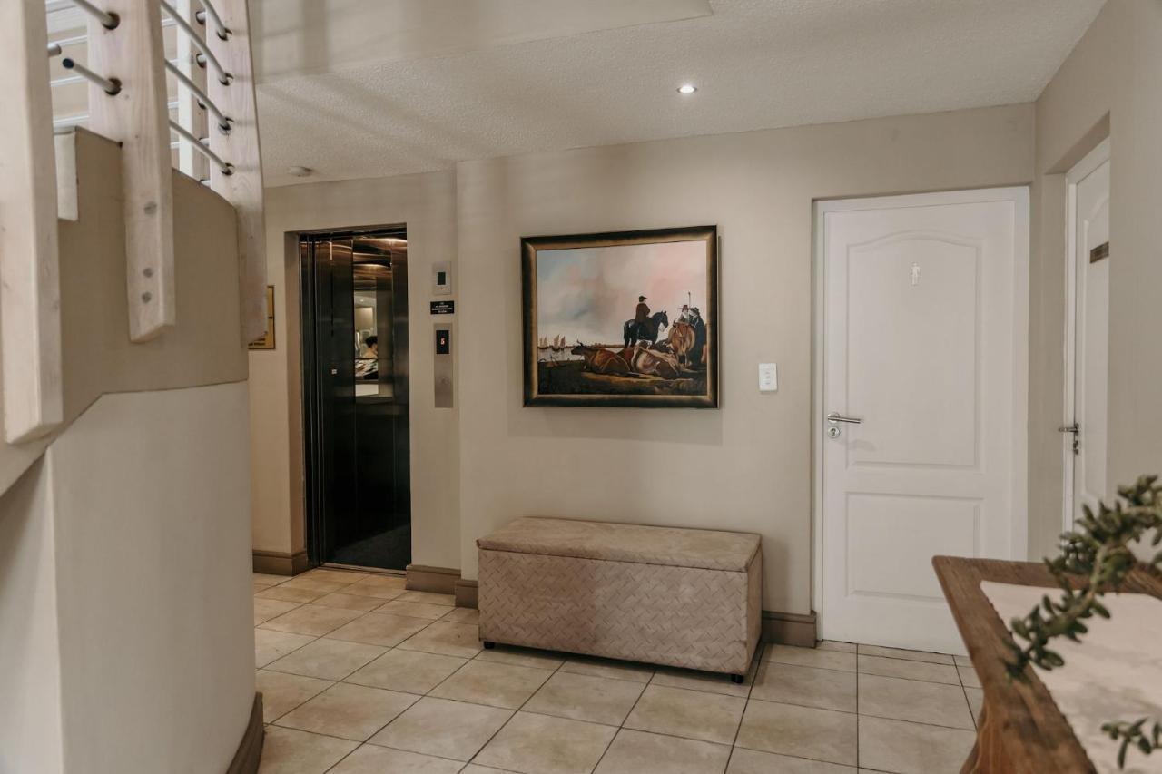 Artemis Hotel Swakopmund Dış mekan fotoğraf